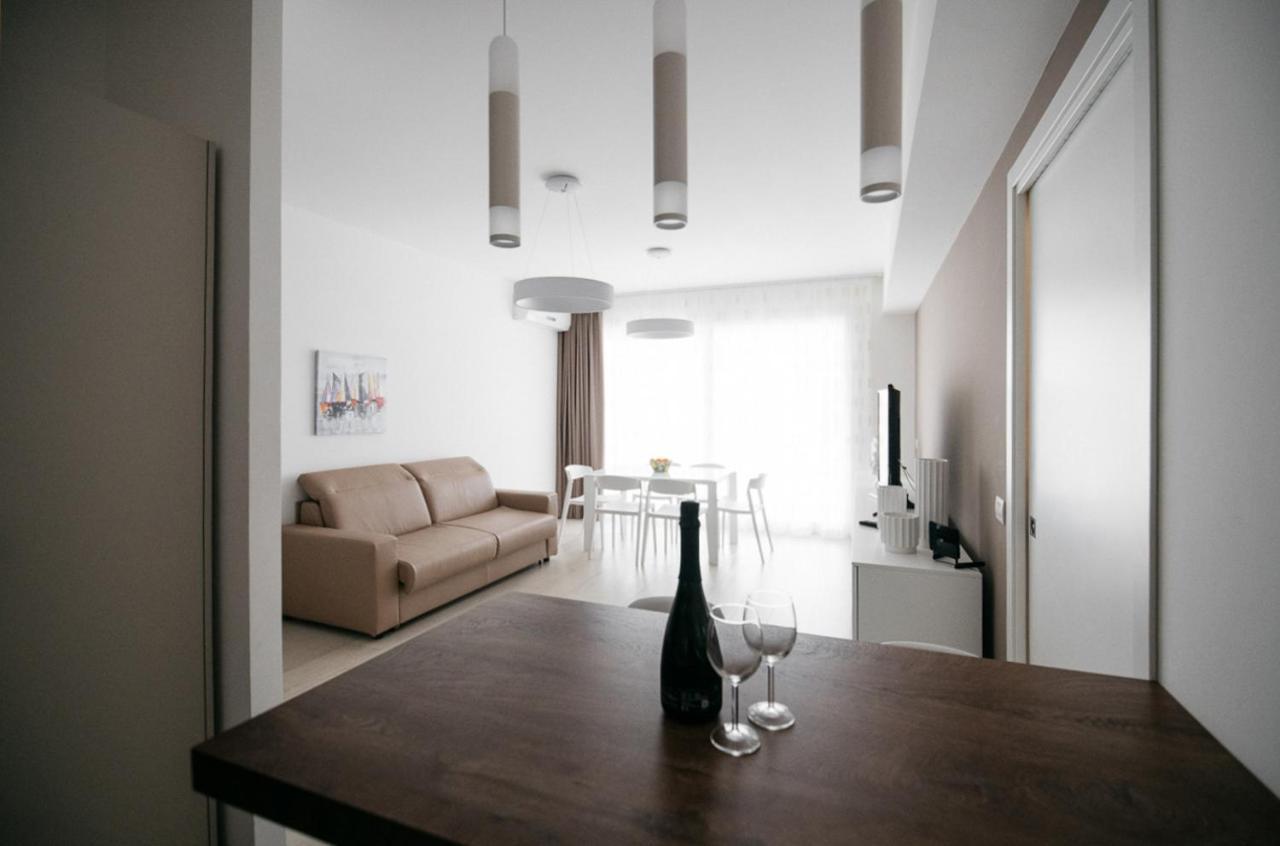Diana - Taormina Minerva Luxury Apartment By Taormina Holidays Eksteriør billede